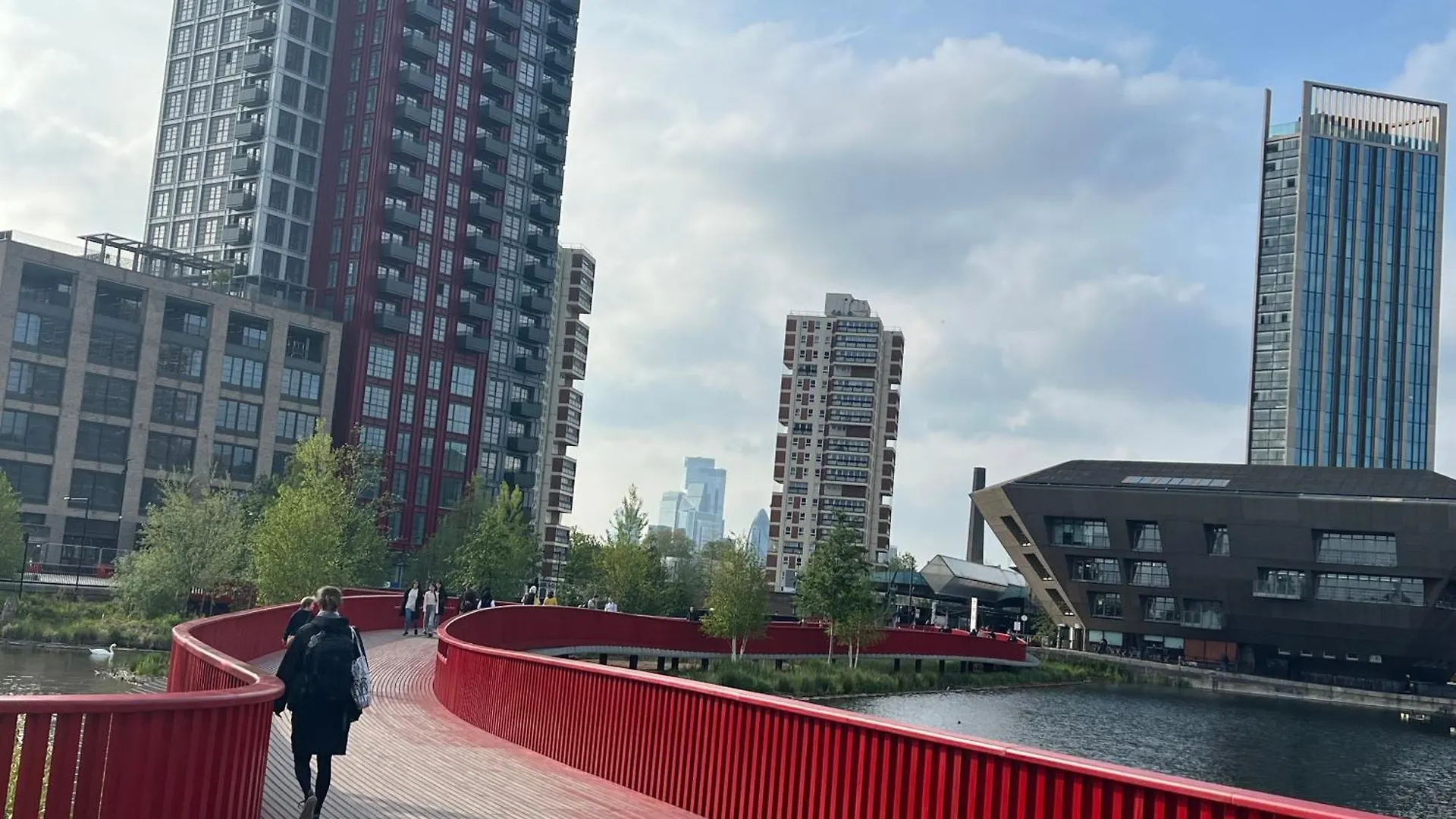 En-Suite Double Room On Riverside Of Canada Water London 0*,