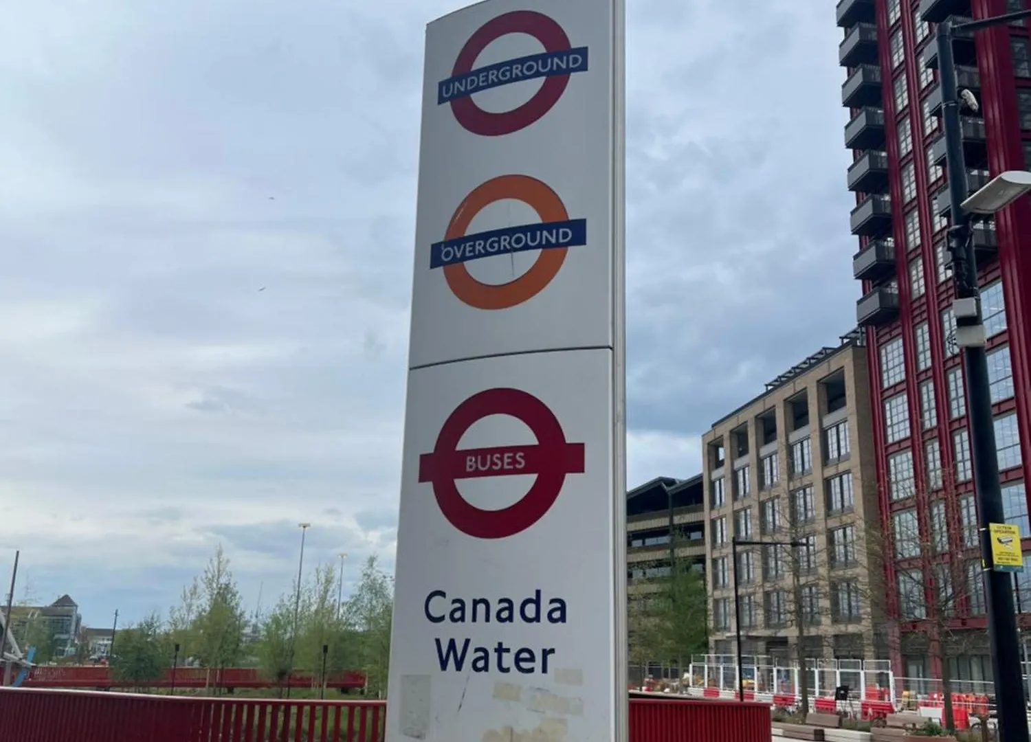 En-Suite Double Room On Riverside Of Canada Water London